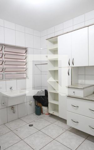 Casa à venda com 171m², 3 quartos e 4 vagasÁrea de Serviço