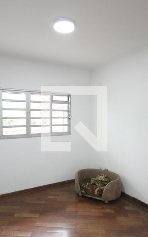 Casa à venda com 171m², 3 quartos e 4 vagasSala