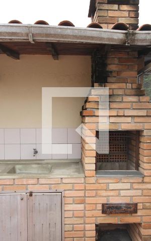 Casa à venda com 171m², 3 quartos e 4 vagasChurrasqueira