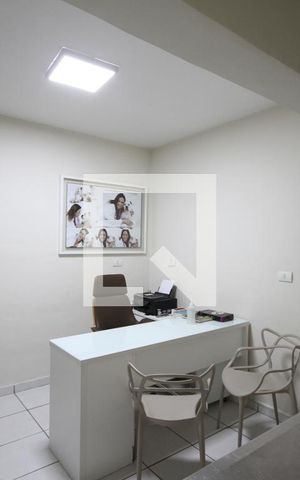 Casa à venda com 171m², 3 quartos e 4 vagasGaragem