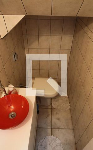 Casa à venda com 171m², 3 quartos e 4 vagasLavabo