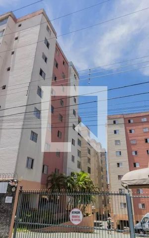 Apartamento para alugar com 67m², 2 quartos e 1 vagaFachada
