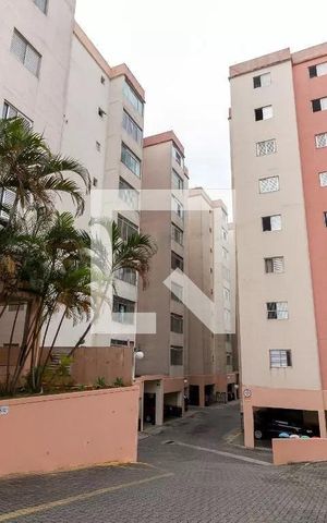 Apartamento para alugar com 67m², 2 quartos e 1 vagaÁrea comum 