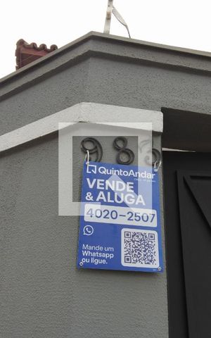 Casa à venda com 250m², 3 quartos e 3 vagasPlaquinha