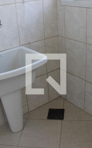 Casa para alugar com 57m², 1 quarto e 1 vagaÁrea de Serviço