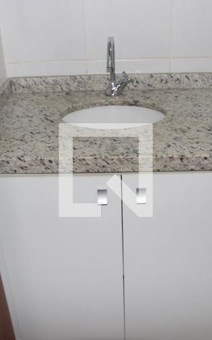 Casa para alugar com 57m², 1 quarto e 1 vagaBanheiro do quarto