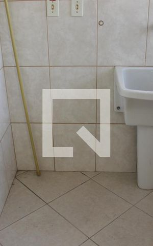 Casa para alugar com 57m², 1 quarto e 1 vagaÁrea de Serviço