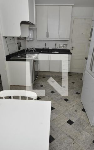 Apartamento à venda com 131m², 3 quartos e 2 vagasCozinha
