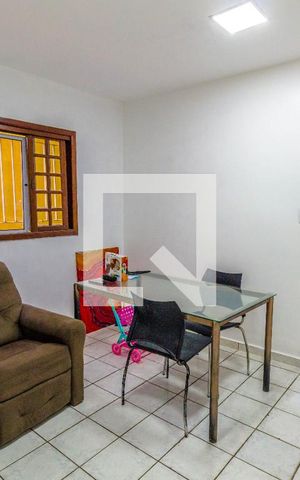 Casa para alugar com 150m², 3 quartos e 2 vagas Casa para alugar com 150m², 3 quartos e 2 vagasSala de Jantar