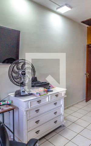 Casa para alugar com 150m², 3 quartos e 2 vagas Casa para alugar com 150m², 3 quartos e 2 vagasSuíte