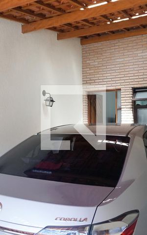 Casa à venda com 118m², 3 quartos e 1 vagaGaragem