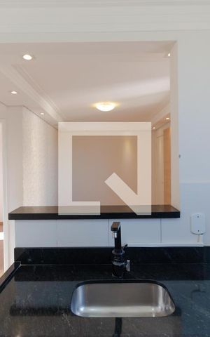 Apartamento para alugar com 48m², 2 quartos e 1 vaga Apartamento para alugar com 48m², 2 quartos e 1 vagaCozinha e Área de Serviço