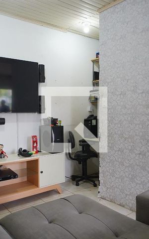 Casa à venda com 150m², 2 quartos e 3 vagasSala