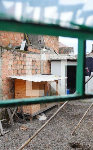 Casa à venda com 150m², 2 quartos e 3 vagasCozinha - Vista Fundos