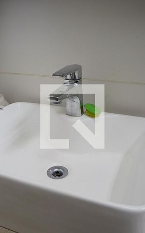 Casa à venda com 150m², 2 quartos e 3 vagasBanheiro