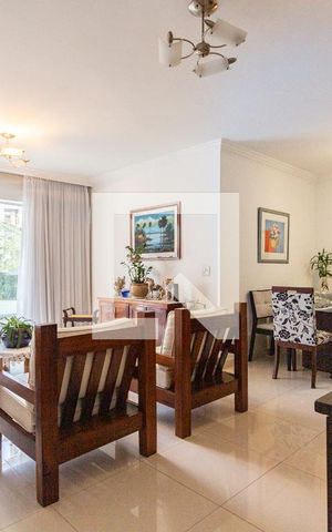 Apartamento à venda com 130m², 3 quartos e 2 vagas Apartamento à venda com 130m², 3 quartos e 2 vagasSala
