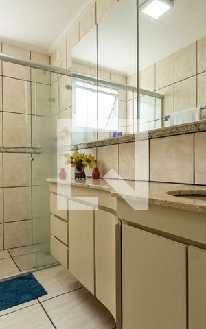 Apartamento à venda com 130m², 3 quartos e 2 vagas Apartamento à venda com 130m², 3 quartos e 2 vagasBanheiro da Suíte 2
