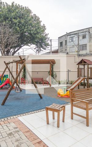 Apartamento à venda com 41m², 2 quartos e sem vagaÁrea Comum - Playground