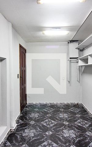 Casa à venda com 193m², 4 quartos e 1 vagaGaragem