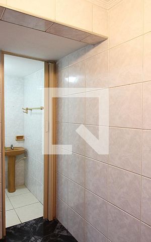 Casa à venda com 193m², 4 quartos e 1 vagaÁrea de Serviço