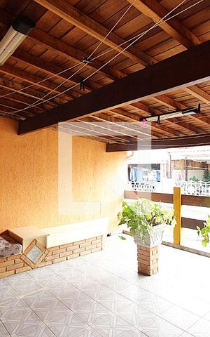 Casa à venda com 193m², 4 quartos e 1 vagaÁrea Gourmet
