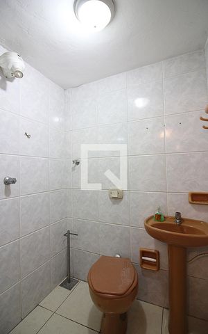 Casa à venda com 193m², 4 quartos e 1 vagaBanheiro de Serviço