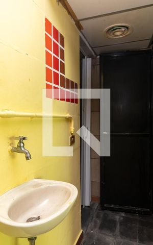 Casa à venda com 170m², 4 quartos e 2 vagasGaragem - Lavatório