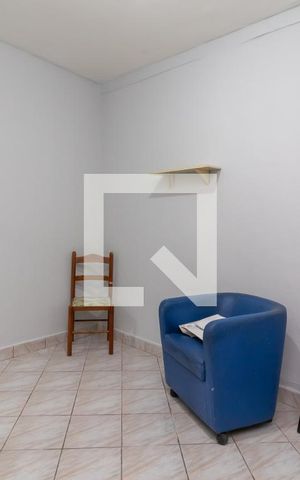 Casa à venda com 170m², 4 quartos e 2 vagasQuarto de Serviço
