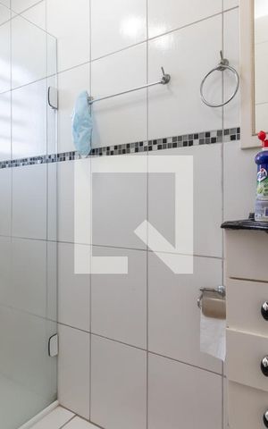 Casa à venda com 170m², 4 quartos e 2 vagasEdícula - Banheiro