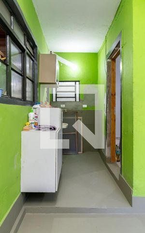 Casa à venda com 170m², 4 quartos e 2 vagasÁrea de Serviço