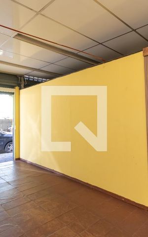 Casa à venda com 170m², 4 quartos e 2 vagasGaragem