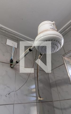 Casa à venda com 170m², 4 quartos e 2 vagasBanheiro