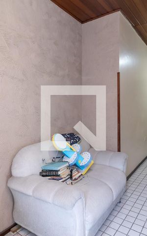 Casa à venda com 170m², 4 quartos e 2 vagasEdícula - Sala