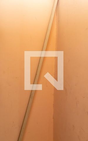 Casa à venda com 170m², 4 quartos e 2 vagasEdícula - Armário
