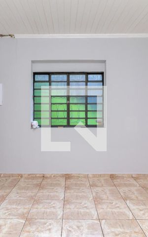 Casa à venda com 170m², 4 quartos e 2 vagasSala de Estar