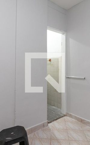 Casa à venda com 170m², 4 quartos e 2 vagasQuarto de Serviço
