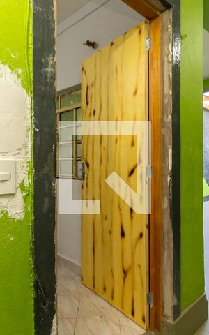Casa à venda com 170m², 4 quartos e 2 vagasÁrea de Serviço
