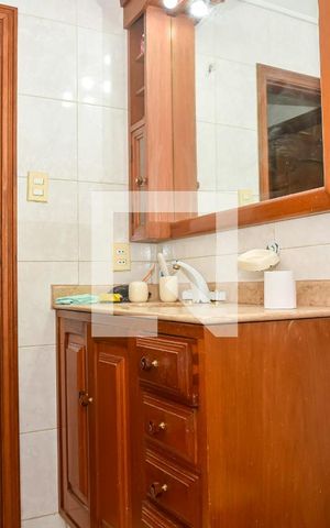 Apartamento à venda com 85m², 2 quartos e sem vagaBanheiro