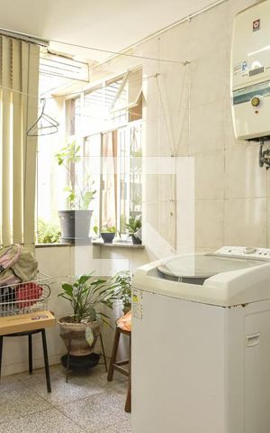 Apartamento à venda com 85m², 2 quartos e sem vagaÁrea de Serviço