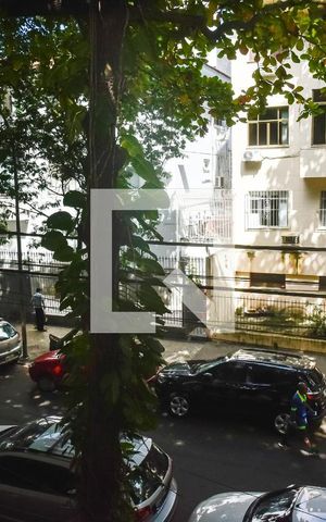 Apartamento à venda com 85m², 2 quartos e sem vagaVista da Sala