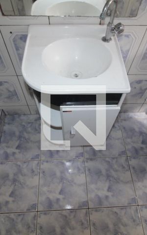 Casa de condomínio à venda com 207m², 4 quartos e 3 vagasBanheiro 1 suite