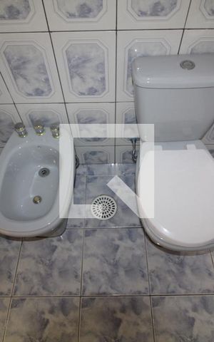 Casa de condomínio à venda com 207m², 4 quartos e 3 vagasBanhiero 2 social