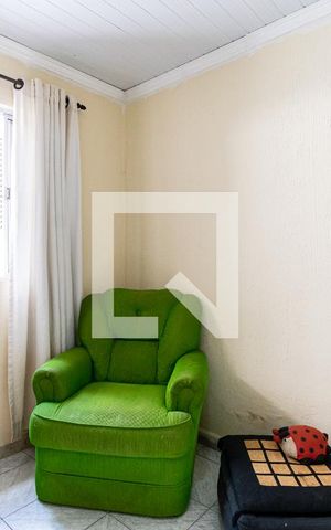Casa à venda com 320m², 9 quartos e 2 vagas Casa à venda com 320m², 9 quartos e 2 vagasSala Casa 3