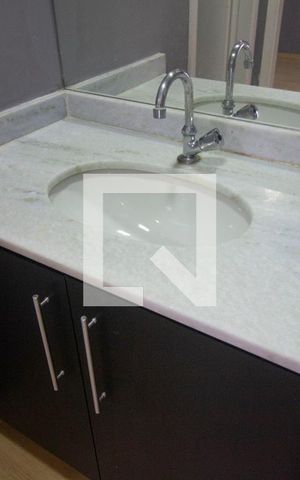 Apartamento à venda com 45m², 1 quarto e 1 vagaPia