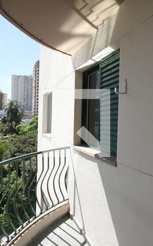 Apartamento à venda com 74m², 3 quartos e 1 vagaVaranda