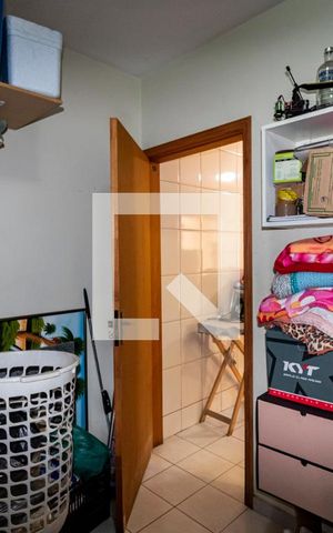 Casa à venda com 227m², 3 quartos e 4 vagas1o. Andar - Quarto de serviço