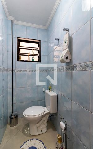 Casa à venda com 227m², 3 quartos e 4 vagas1o. Andar - Lavabo