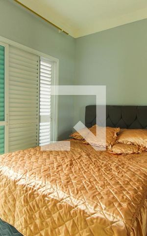 Apartamento à venda com 120m², 2 quartos e 3 vagasQuarto