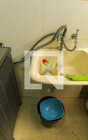 Apartamento à venda com 120m², 2 quartos e 3 vagasÁrea de serviço