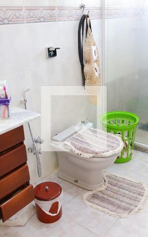 Casa à venda com 850m², 7 quartos e 8 vagas Casa à venda com 850m², 7 quartos e 8 vagasBanheito da Suite 1